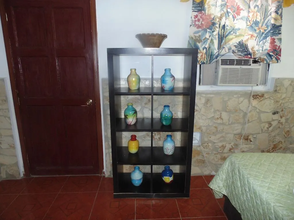 קאפ-האיטיין Metro Residences 3*,  האיטי