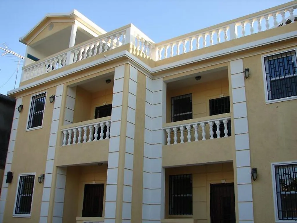 קאפ-האיטיין Metro Residences